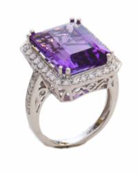 10.75 carats Amethyst and Diamonds Ring